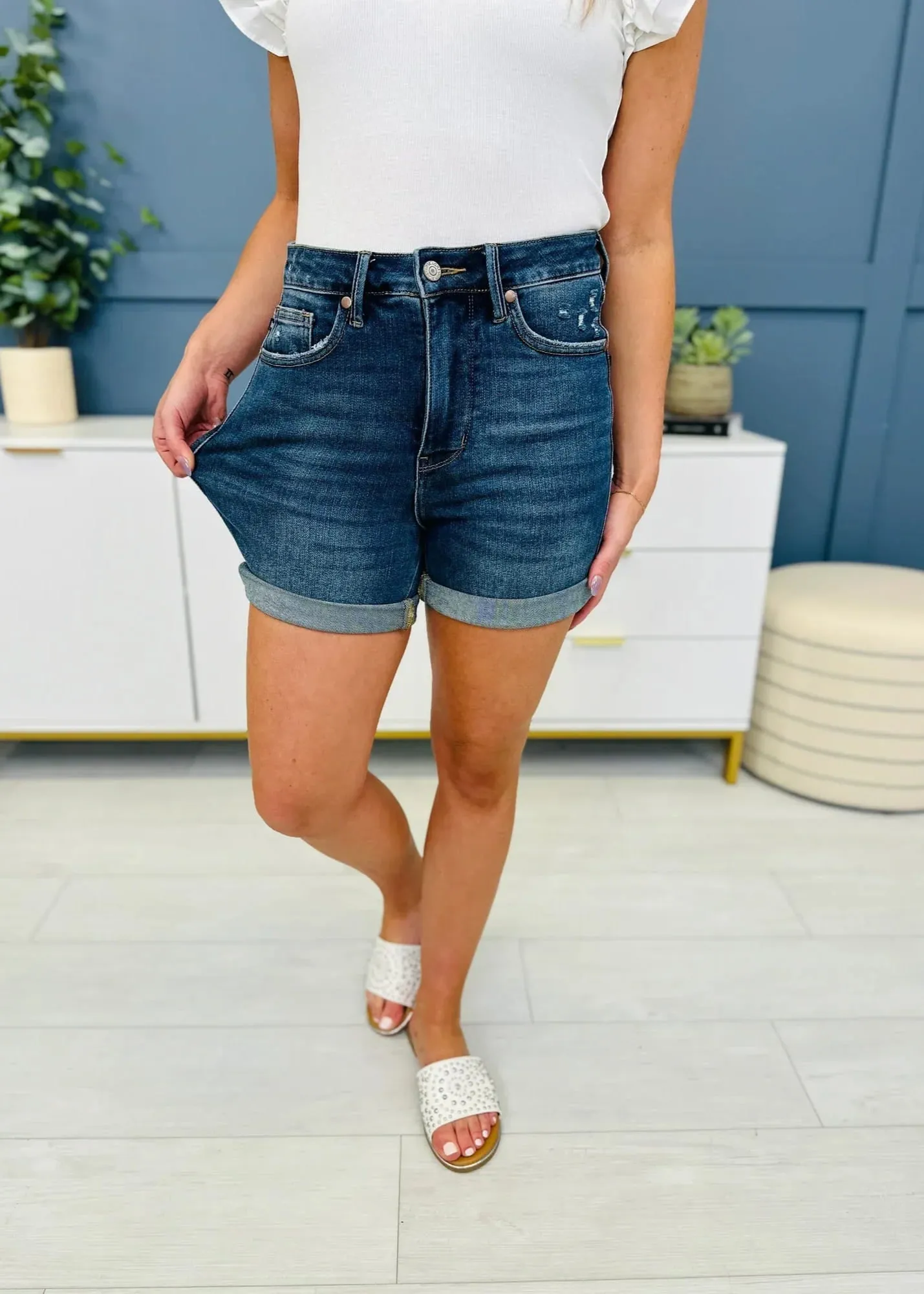 Avery | Casual Shorts