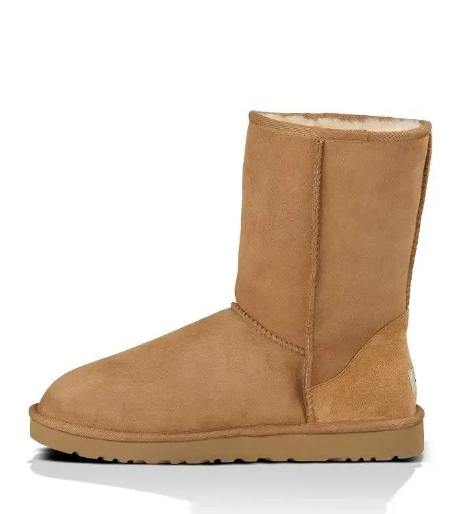 Men’s UGG Classic Short II – Timeless Comfort & Signature Warmth